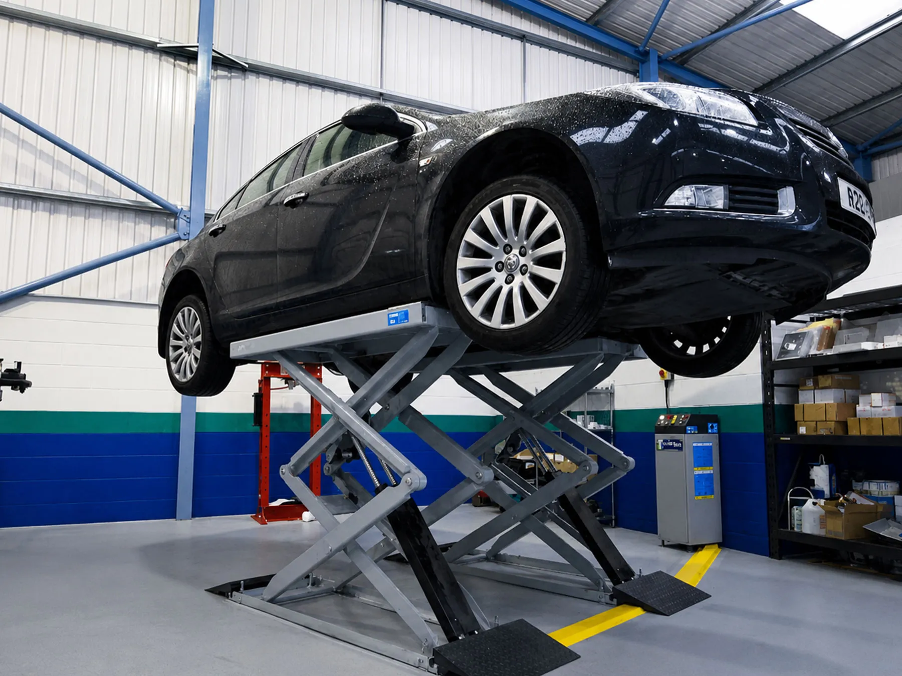 Garage services at West Auto in Newcastle